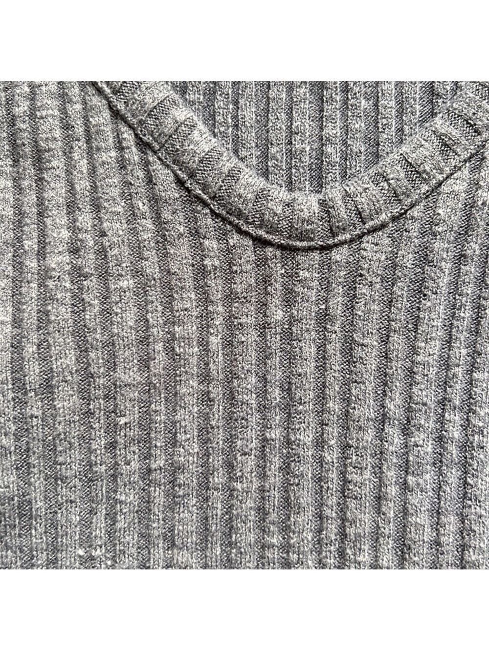 O’NEILL Grey Ribbed V Neck Sweater Size Large - Picture 4 of 7